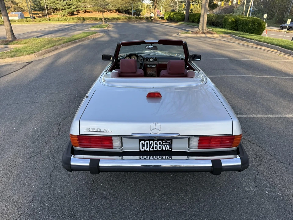 1987 Mercedes-Benz R107 SL-Class - Image 17 of 31