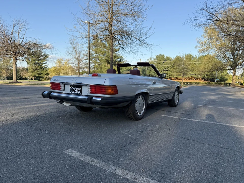 1987 Mercedes-Benz R107 SL-Class - Image 14 of 31