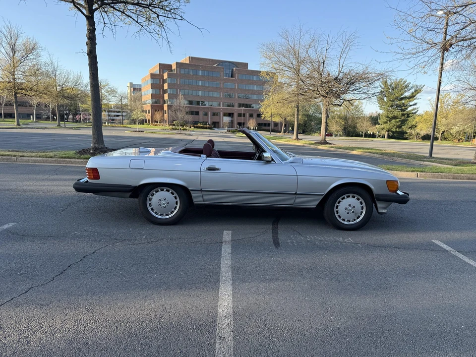 1987 Mercedes-Benz R107 SL-Class - Image 10 of 31
