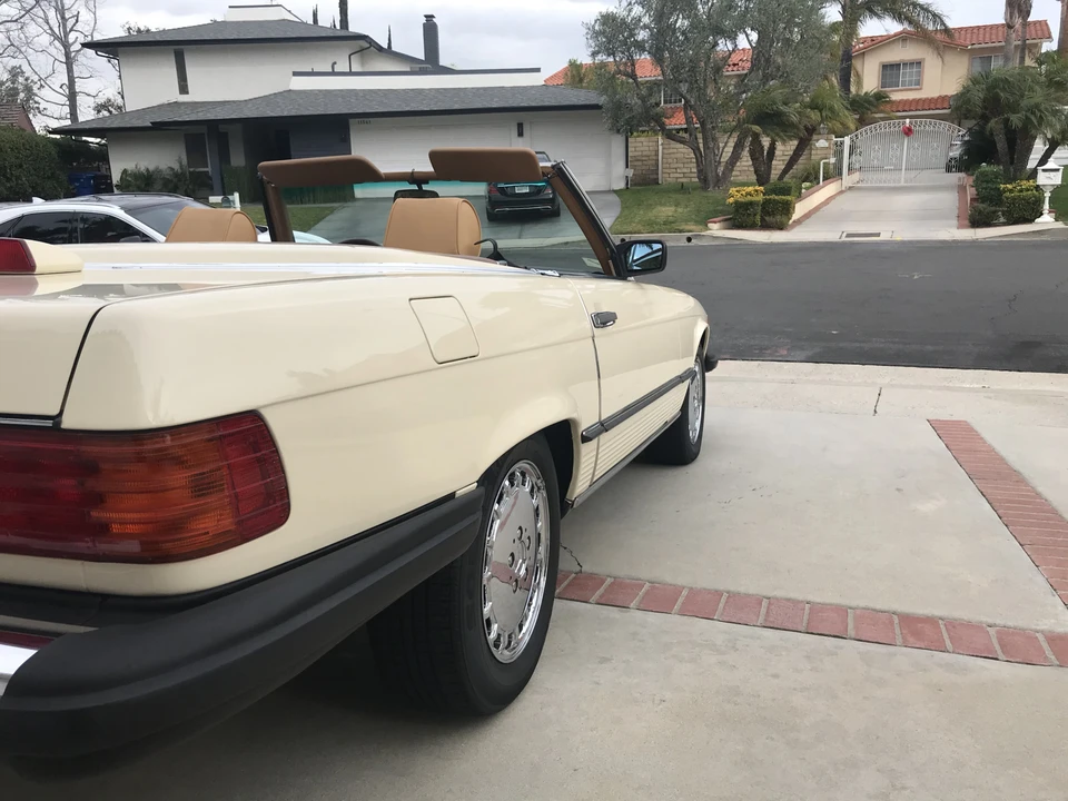1987 Mercedes-Benz R107 SL-Class - Image 12 of 31