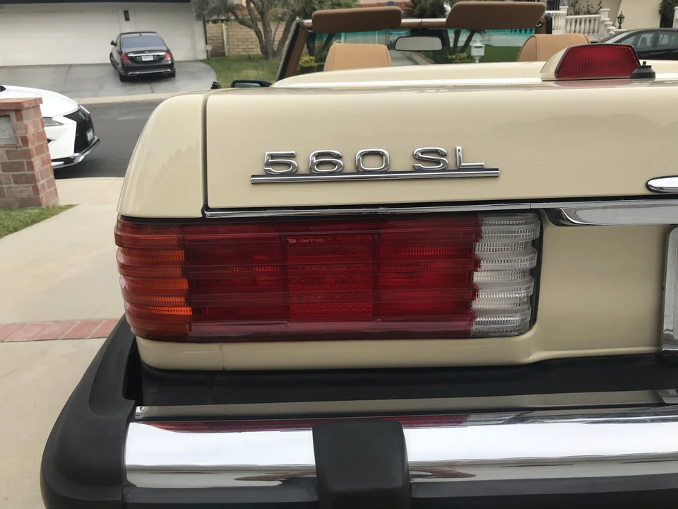 1987 Mercedes-Benz R107 SL-Class - Image 14 of 31