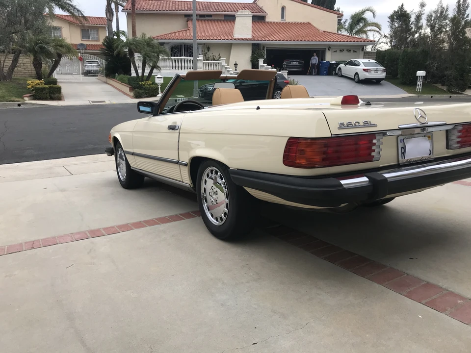 1987 Mercedes-Benz R107 SL-Class - Image 11 of 31