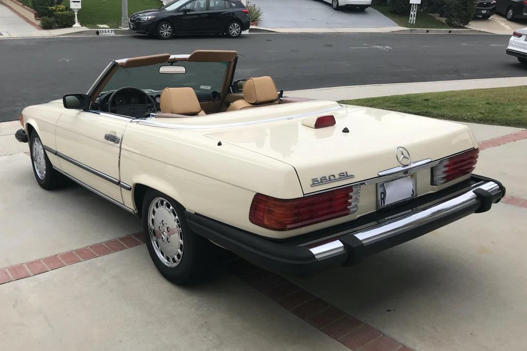1987 Mercedes-Benz R107 SL-Class - Image 3 of 31