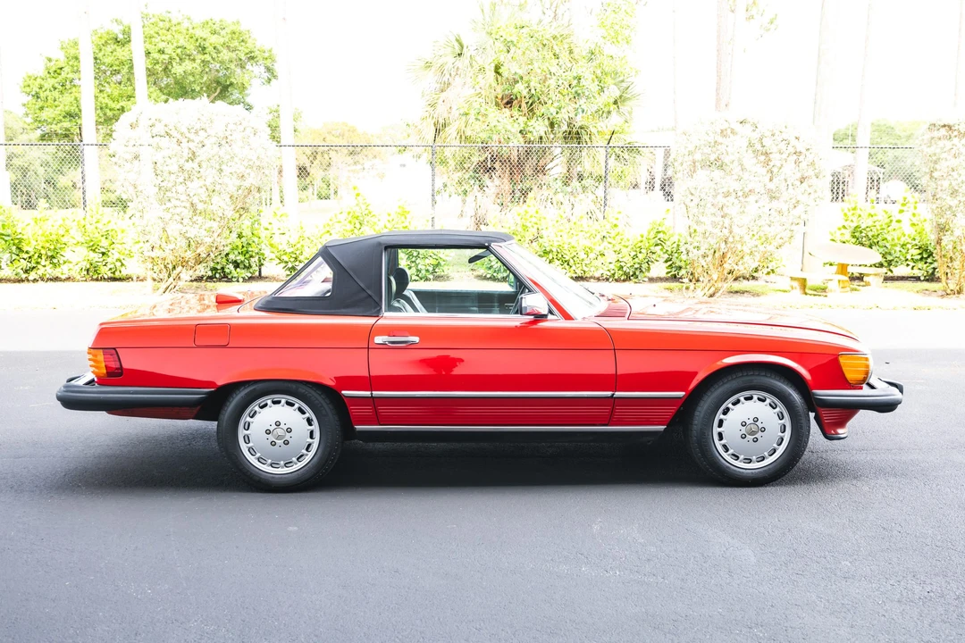 1987 Mercedes-Benz R107 SL-Class - Image 28 of 31