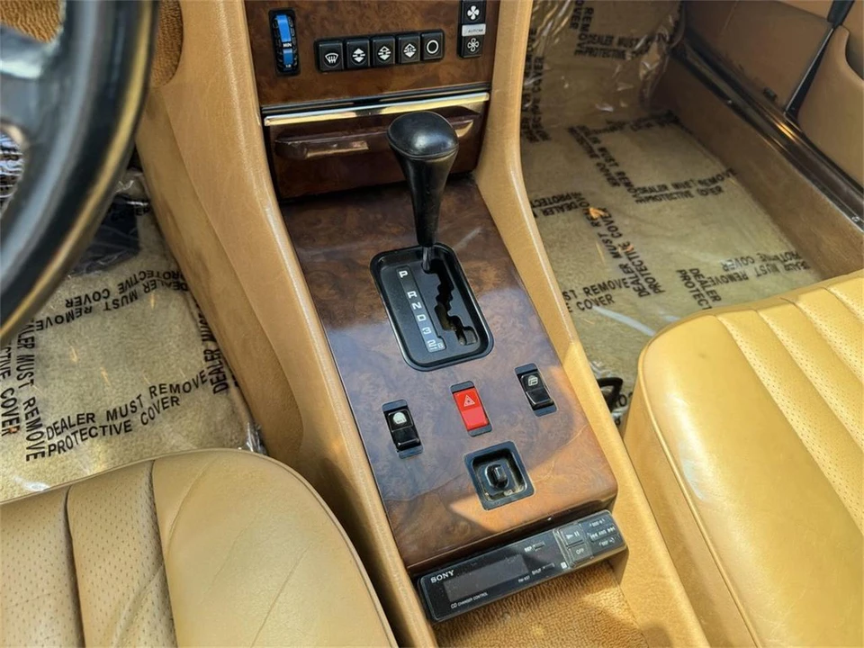 1987 Mercedes-Benz R107 SL-Class - Image 14 of 31