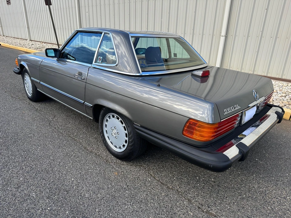 1987 Mercedes-Benz R107 SL-Class - Image 31 of 31