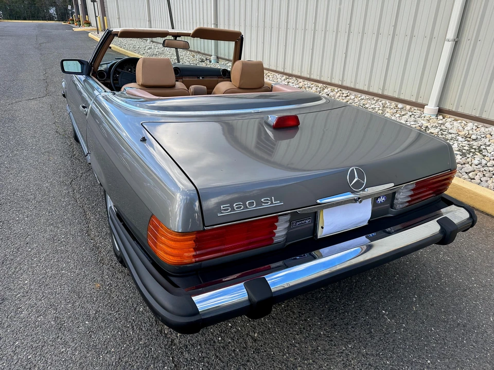 1987 Mercedes-Benz R107 SL-Class - Image 11 of 31