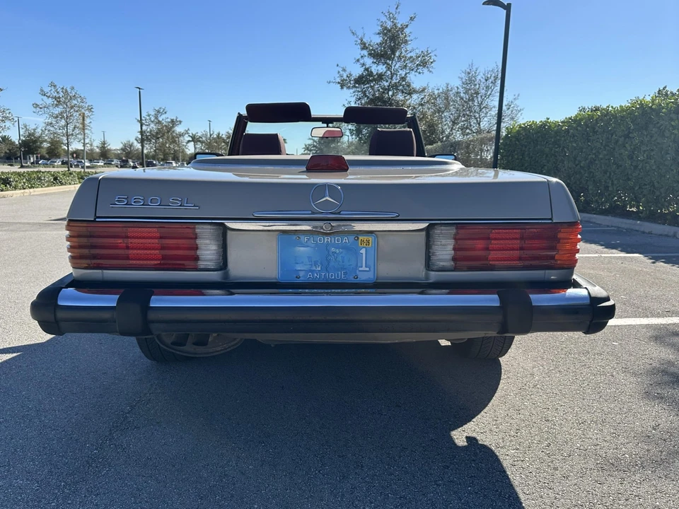 1987 Mercedes-Benz R107 SL-Class - Image 17 of 31
