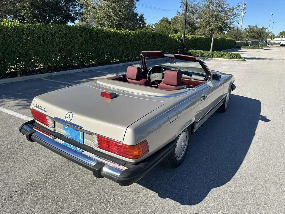 1987 Mercedes-Benz R107 SL-Class - Image 16 of 31