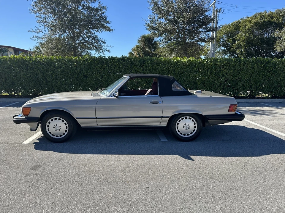 1987 Mercedes-Benz R107 SL-Class - Image 20 of 31