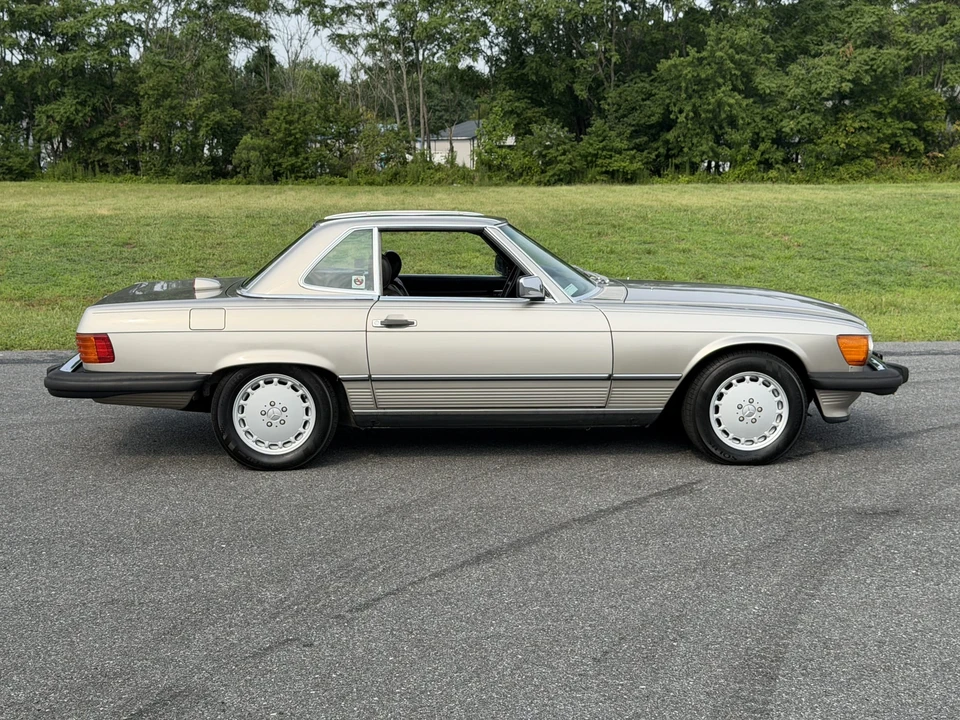 1987 Mercedes-Benz R107 SL-Class - Image 22 of 31