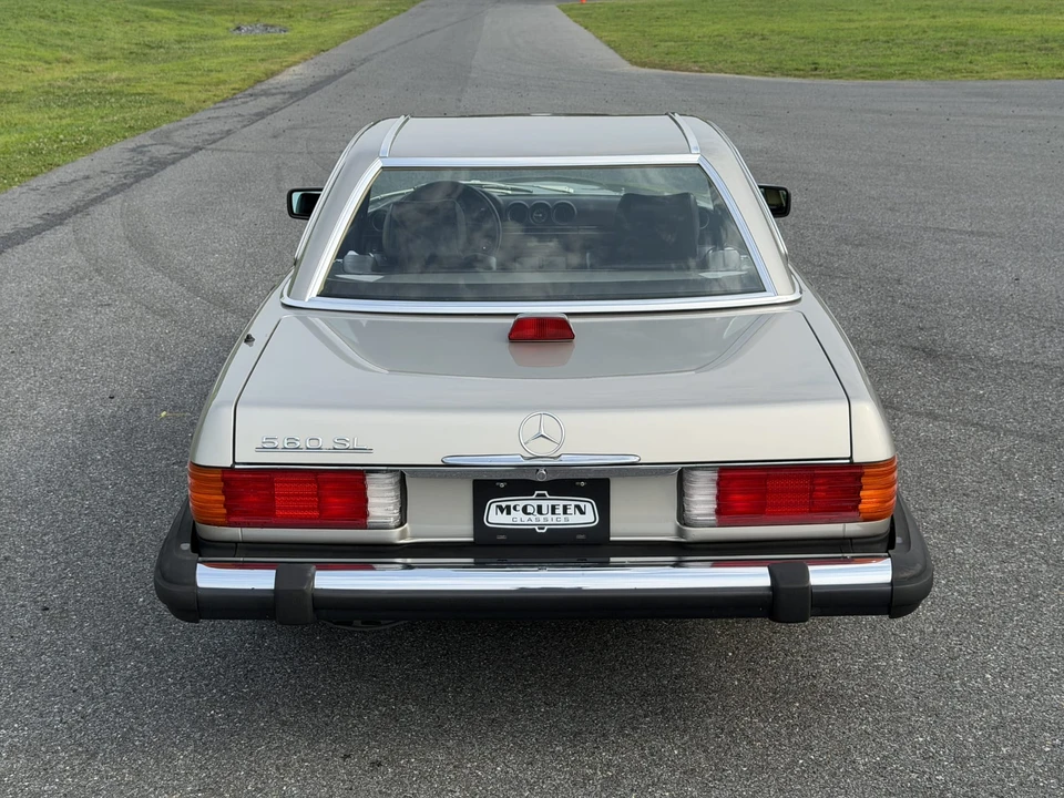 1987 Mercedes-Benz R107 SL-Class - Image 17 of 31