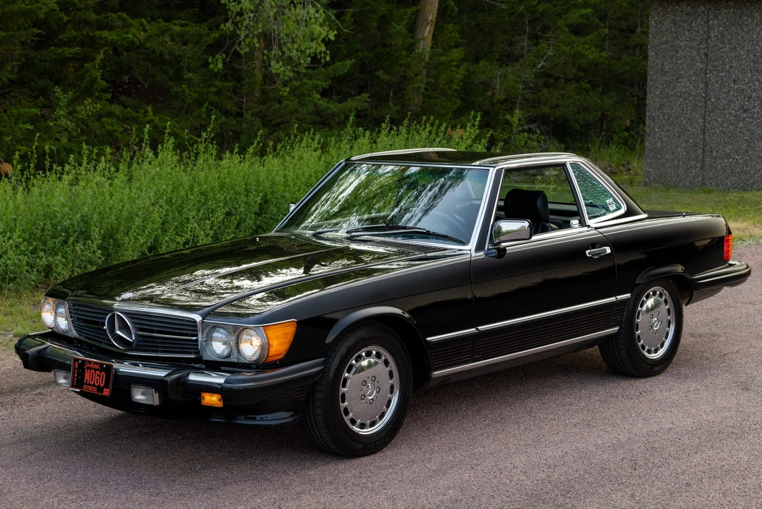 1987 Mercedes-Benz R107 SL-Class - Image 2 of 31