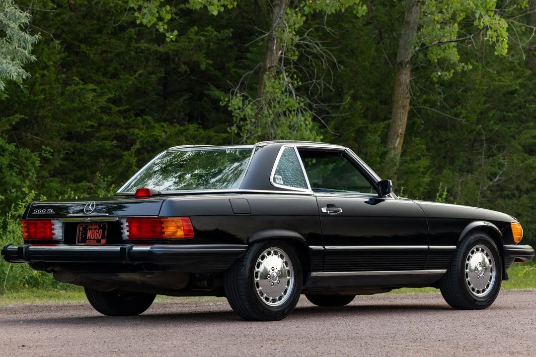 1987 Mercedes-Benz R107 SL-Class - Image 8 of 31