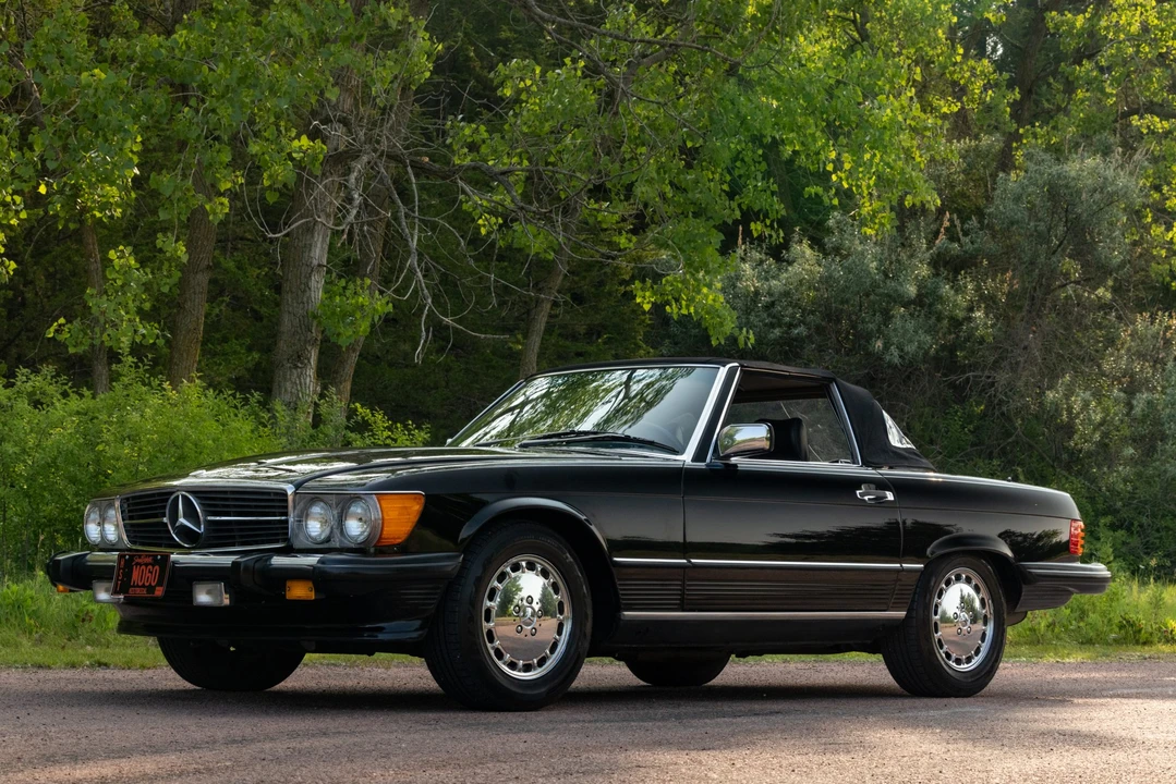 1987 Mercedes-Benz R107 SL-Class - Image 17 of 31