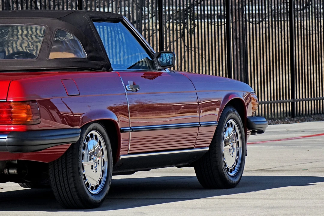 1987 Mercedes-Benz R107 SL-Class - Image 19 of 31