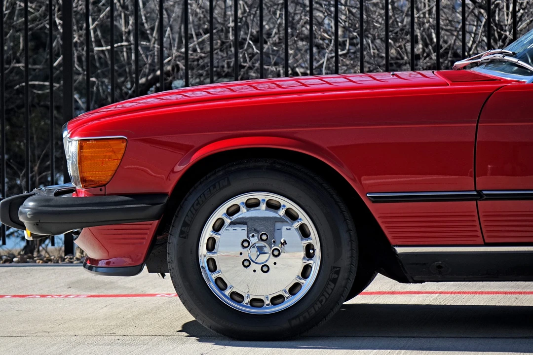 1987 Mercedes-Benz R107 SL-Class - Image 16 of 31