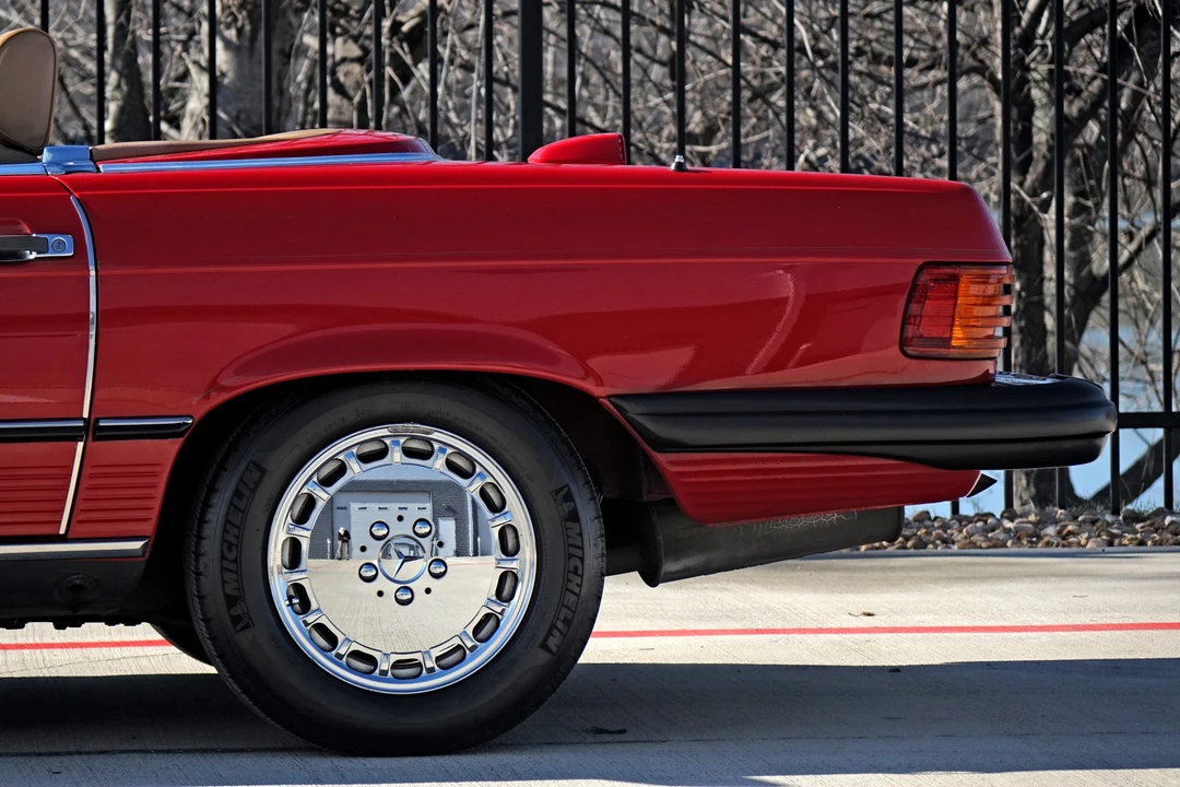 1987 Mercedes-Benz R107 SL-Class - Image 15 of 31