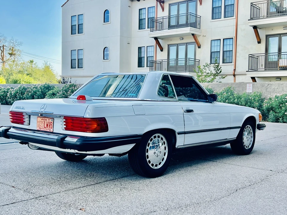 1987 Mercedes-Benz R107 SL-Class - Image 28 of 31