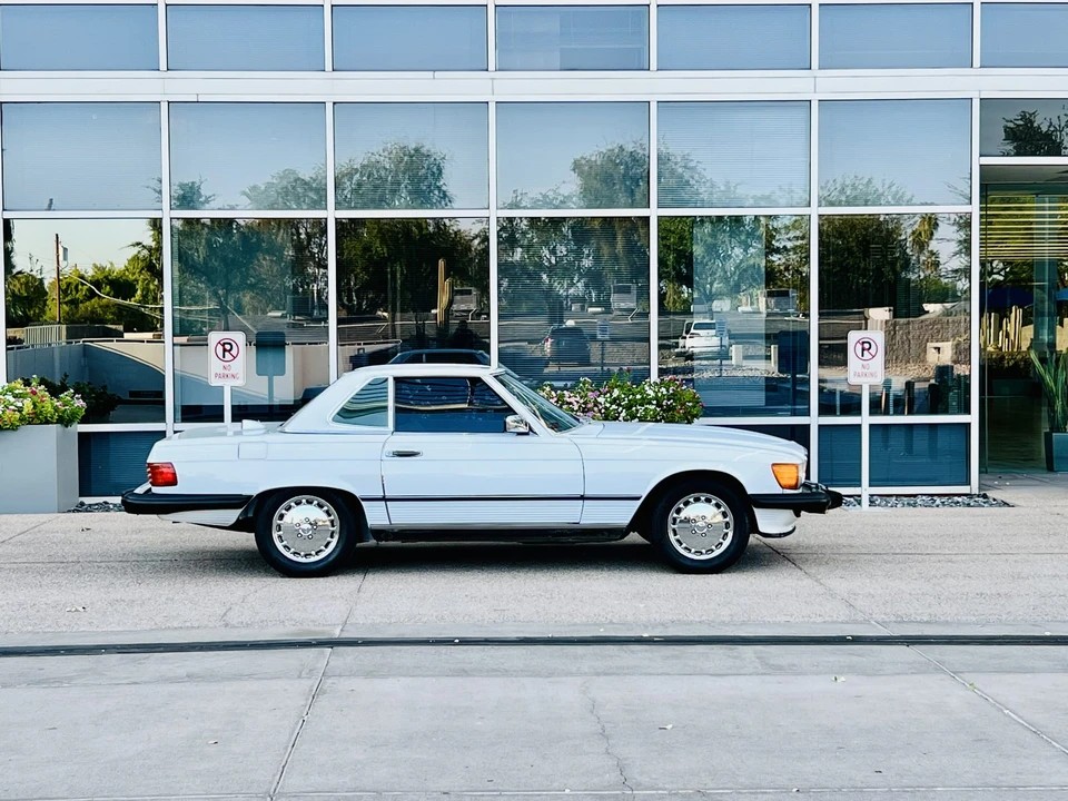 1987 Mercedes-Benz R107 SL-Class - Image 25 of 31