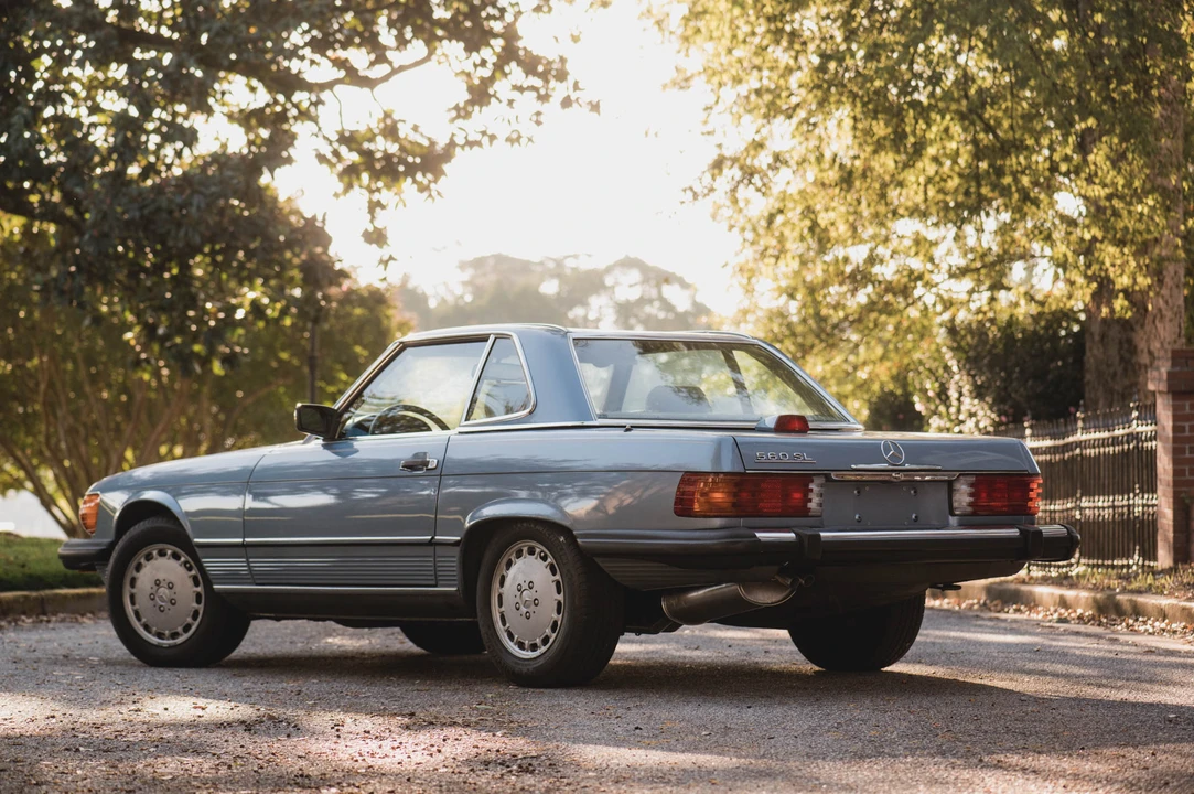 1987 Mercedes-Benz R107 SL-Class - Image 17 of 31