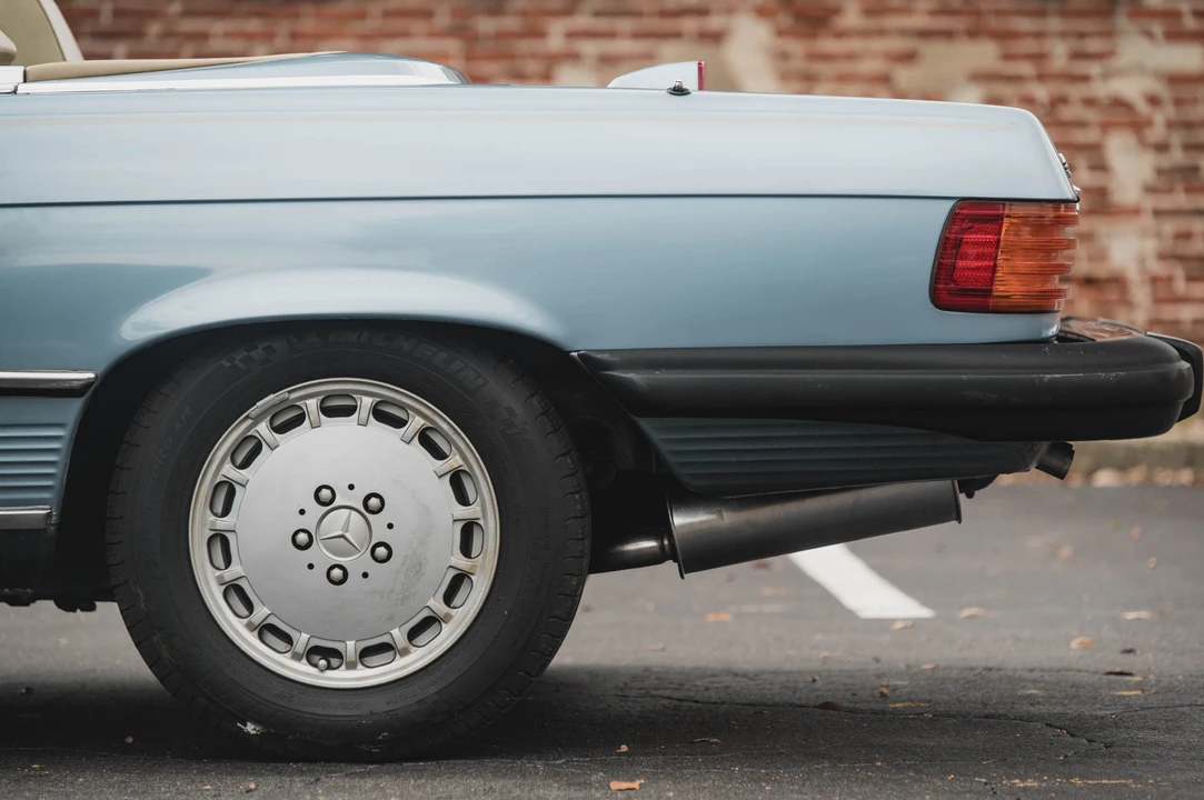 1987 Mercedes-Benz R107 SL-Class - Image 30 of 31