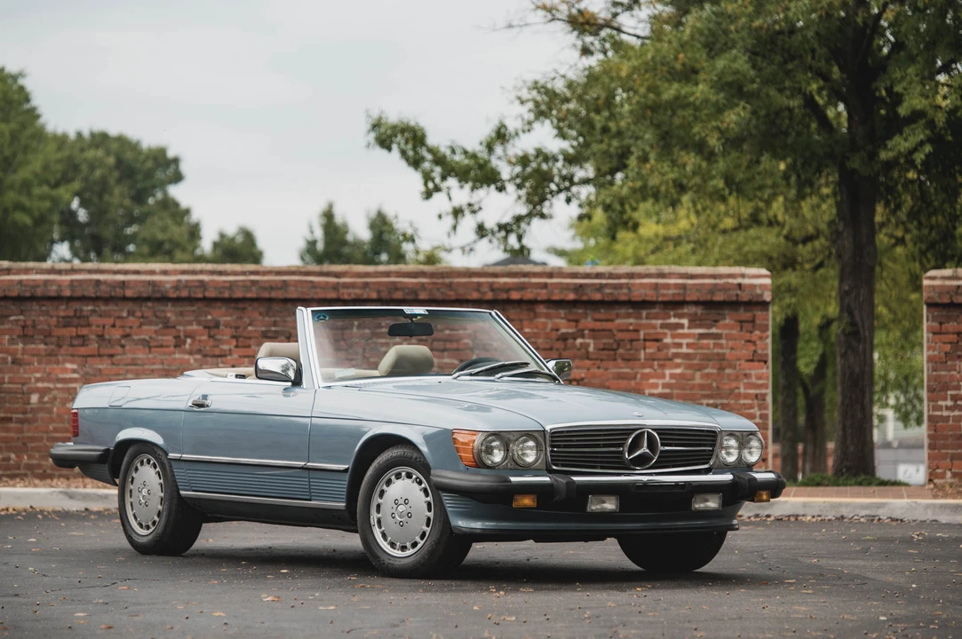 1987 Mercedes-Benz R107 SL-Class - Image 2 of 31