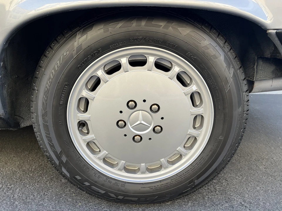 1987 Mercedes-Benz R107 SL-Class - Image 22 of 31