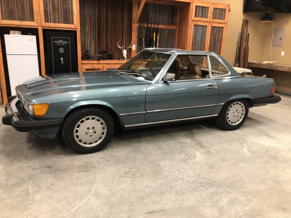 1987 Mercedes-Benz R107 SL-Class - Image 2 of 31