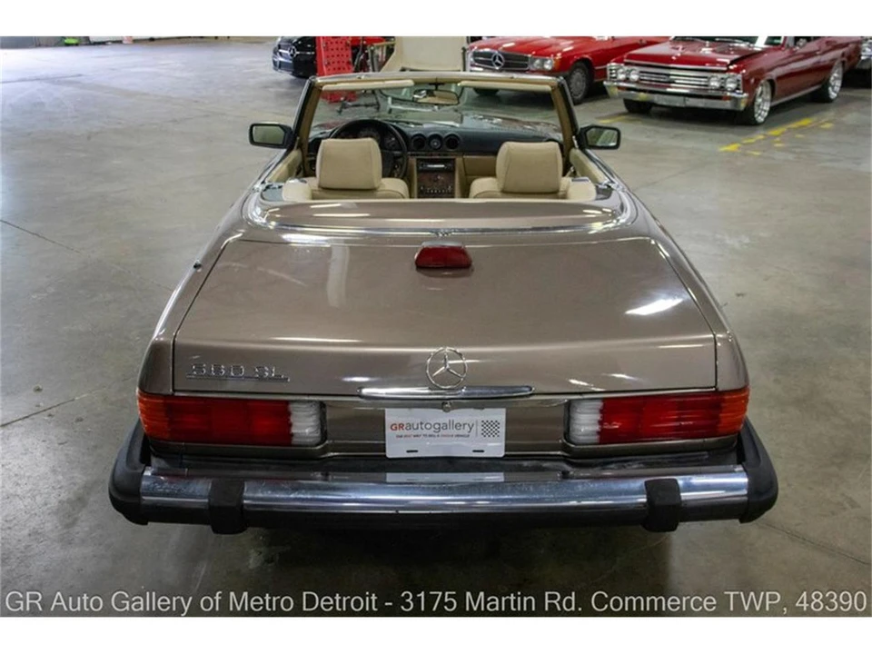 1987 Mercedes-Benz R107 SL-Class - Image 7 of 31
