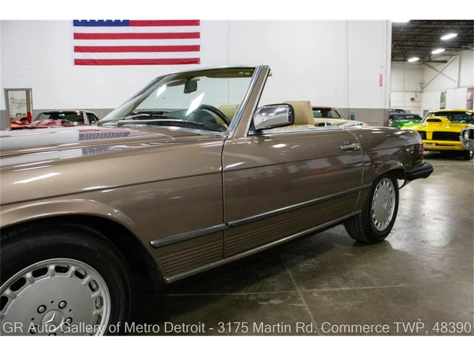 1987 Mercedes-Benz R107 SL-Class - Image 21 of 31