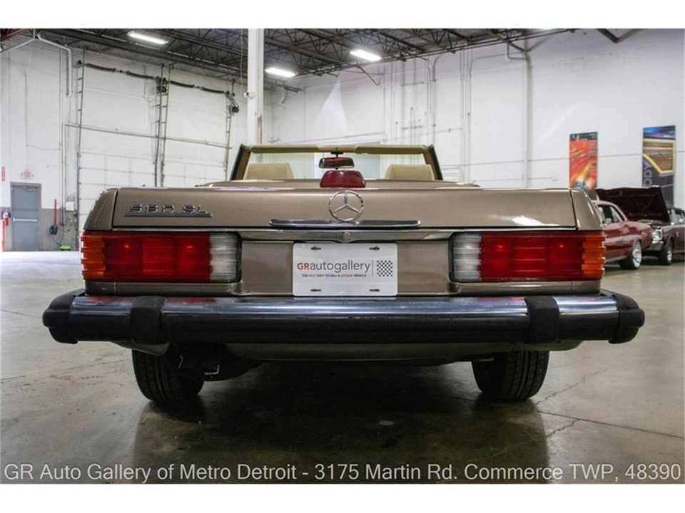 1987 Mercedes-Benz R107 SL-Class - Image 8 of 31