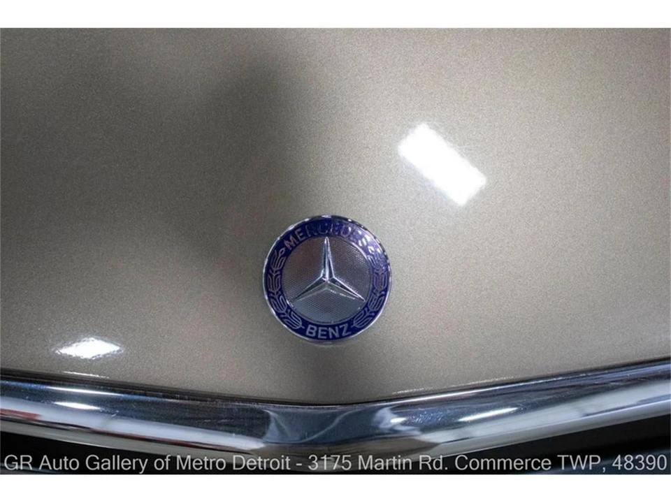 1987 Mercedes-Benz R107 SL-Class - Image 29 of 31