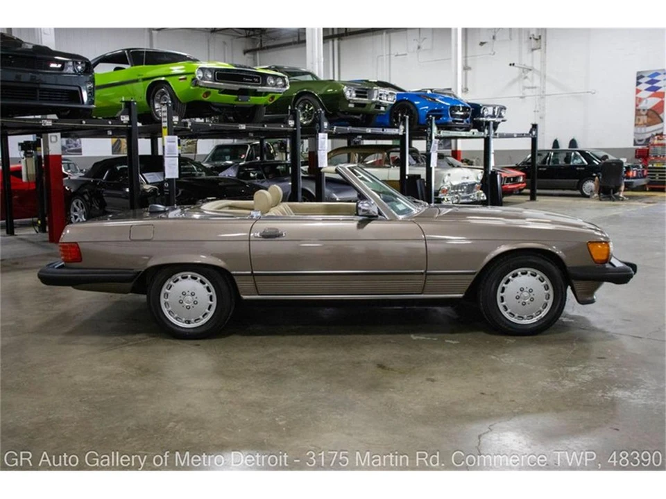 1987 Mercedes-Benz R107 SL-Class - Image 10 of 31