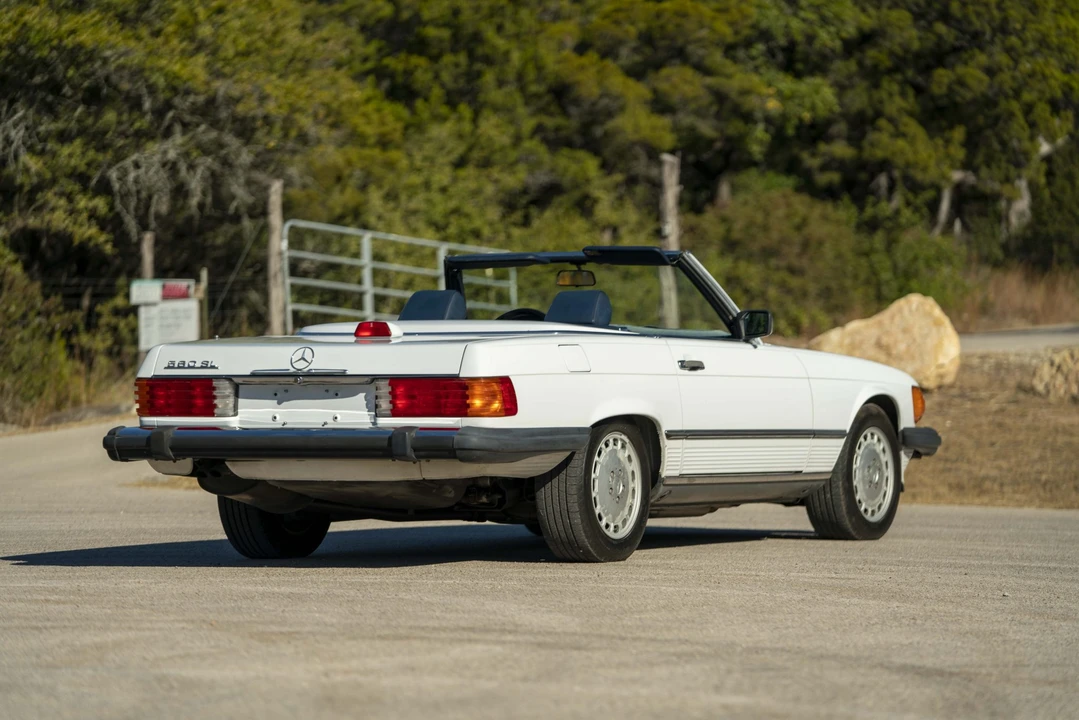 1987 Mercedes-Benz R107 SL-Class - Image 12 of 31