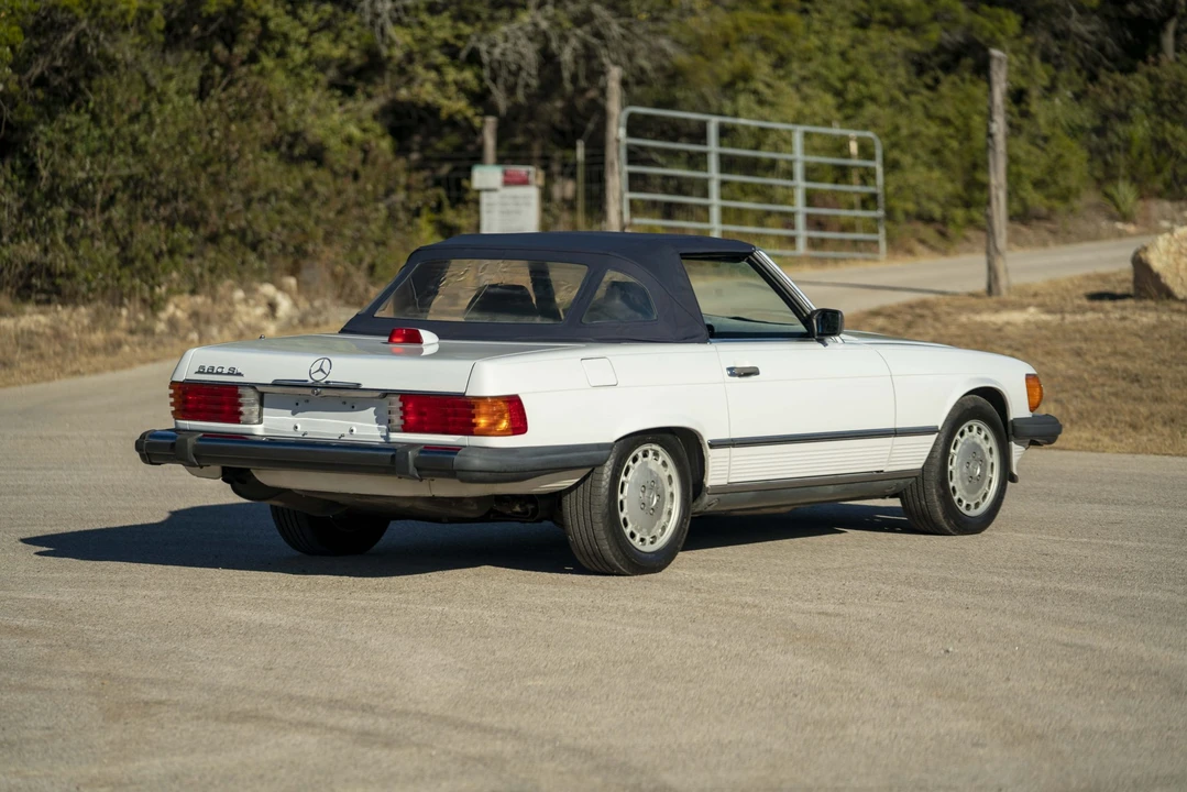 1987 Mercedes-Benz R107 SL-Class - Image 27 of 31