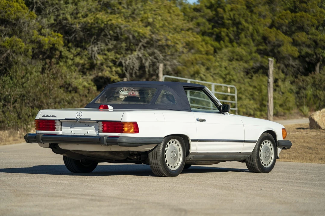 1987 Mercedes-Benz R107 SL-Class - Image 26 of 31