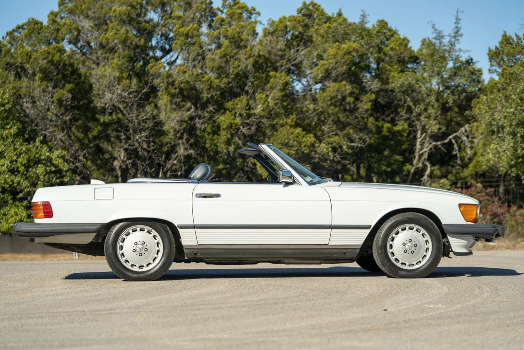 1987 Mercedes-Benz R107 SL-Class - Image 10 of 31