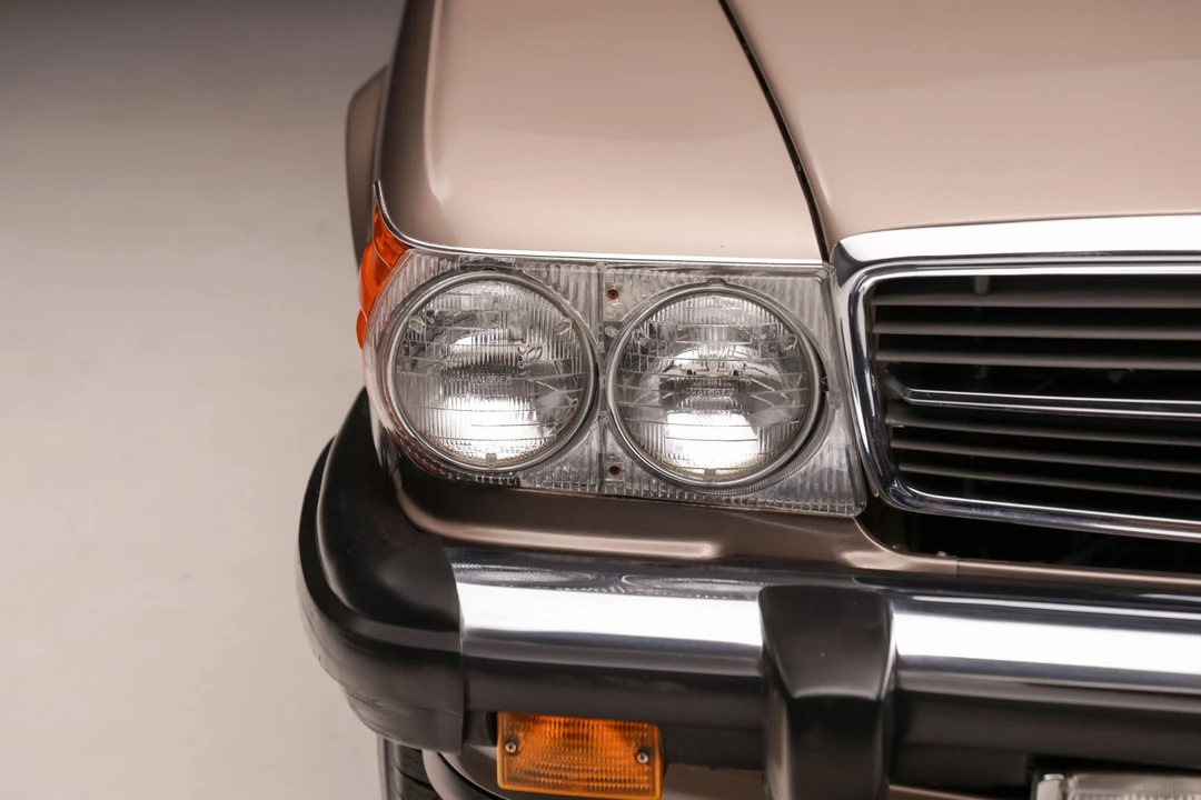 1987 Mercedes-Benz R107 SL-Class - Image 29 of 31