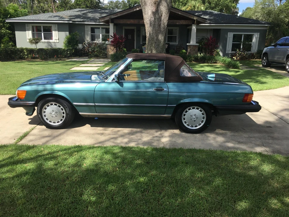1987 Mercedes-Benz R107 SL-Class - Image 17 of 31