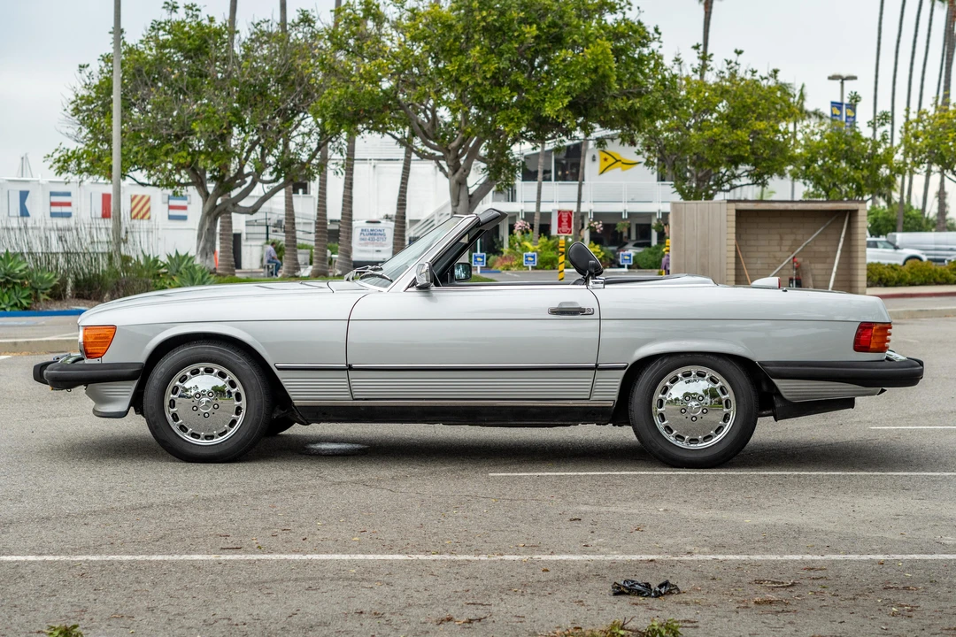 1987 Mercedes-Benz R107 SL-Class - Image 9 of 31