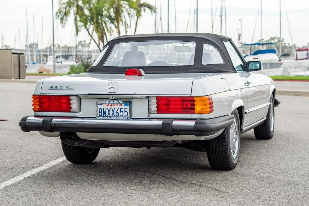 1987 Mercedes-Benz R107 SL-Class - Image 23 of 31