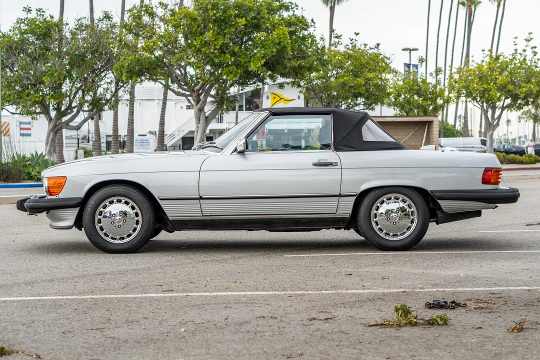 1987 Mercedes-Benz R107 SL-Class - Image 20 of 31