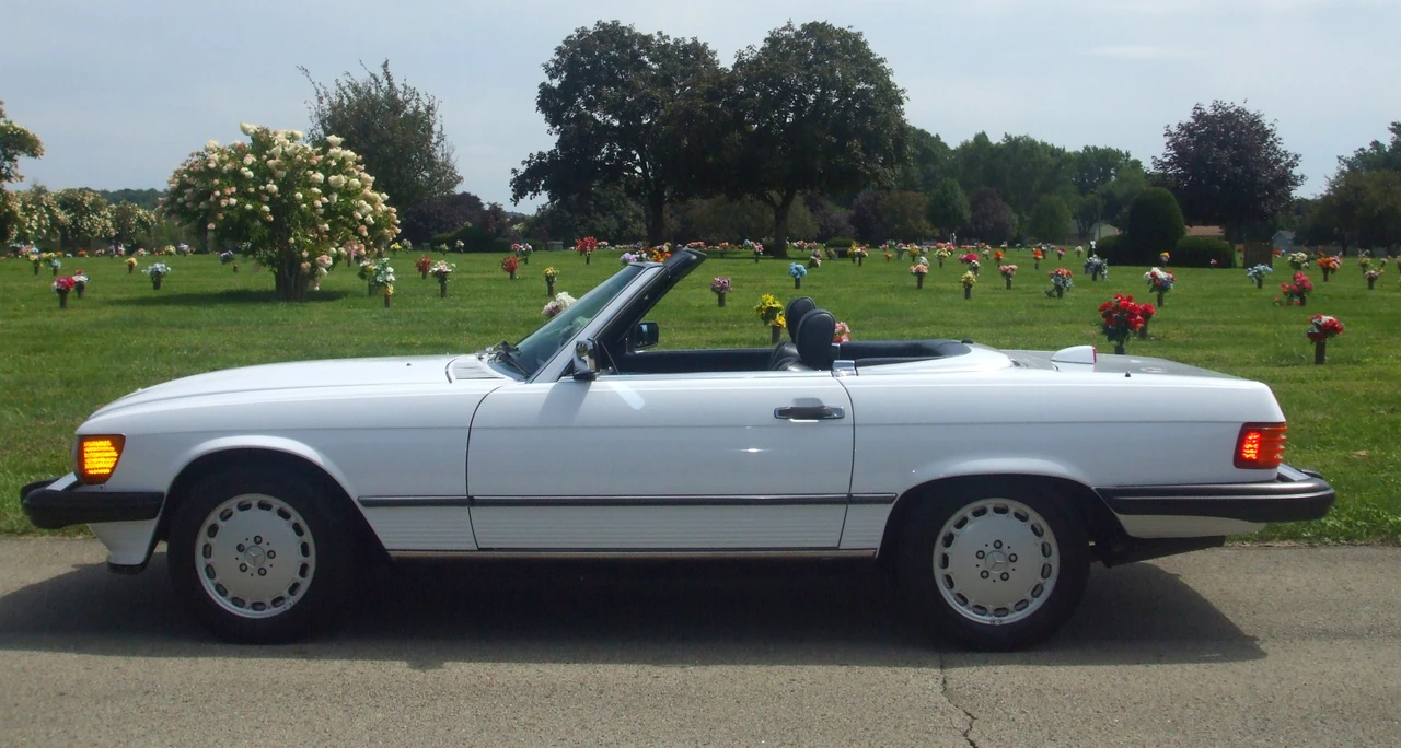 1987 Mercedes-Benz R107 SL-Class - Image 7 of 31