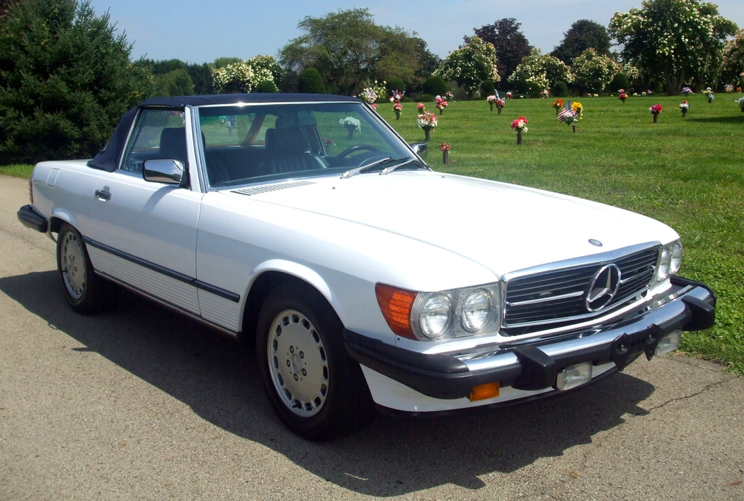 1987 Mercedes-Benz R107 SL-Class - Image 10 of 31