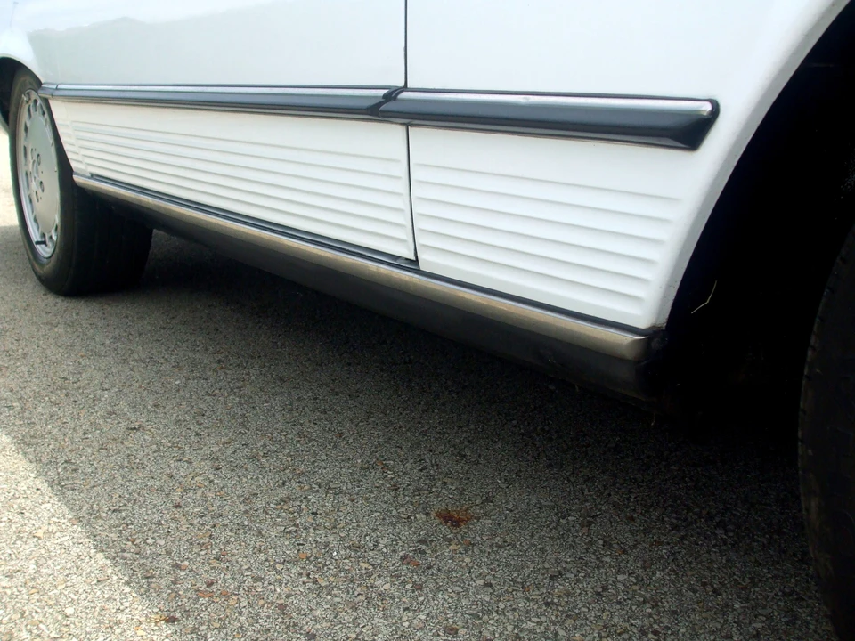 1987 Mercedes-Benz R107 SL-Class - Image 28 of 31