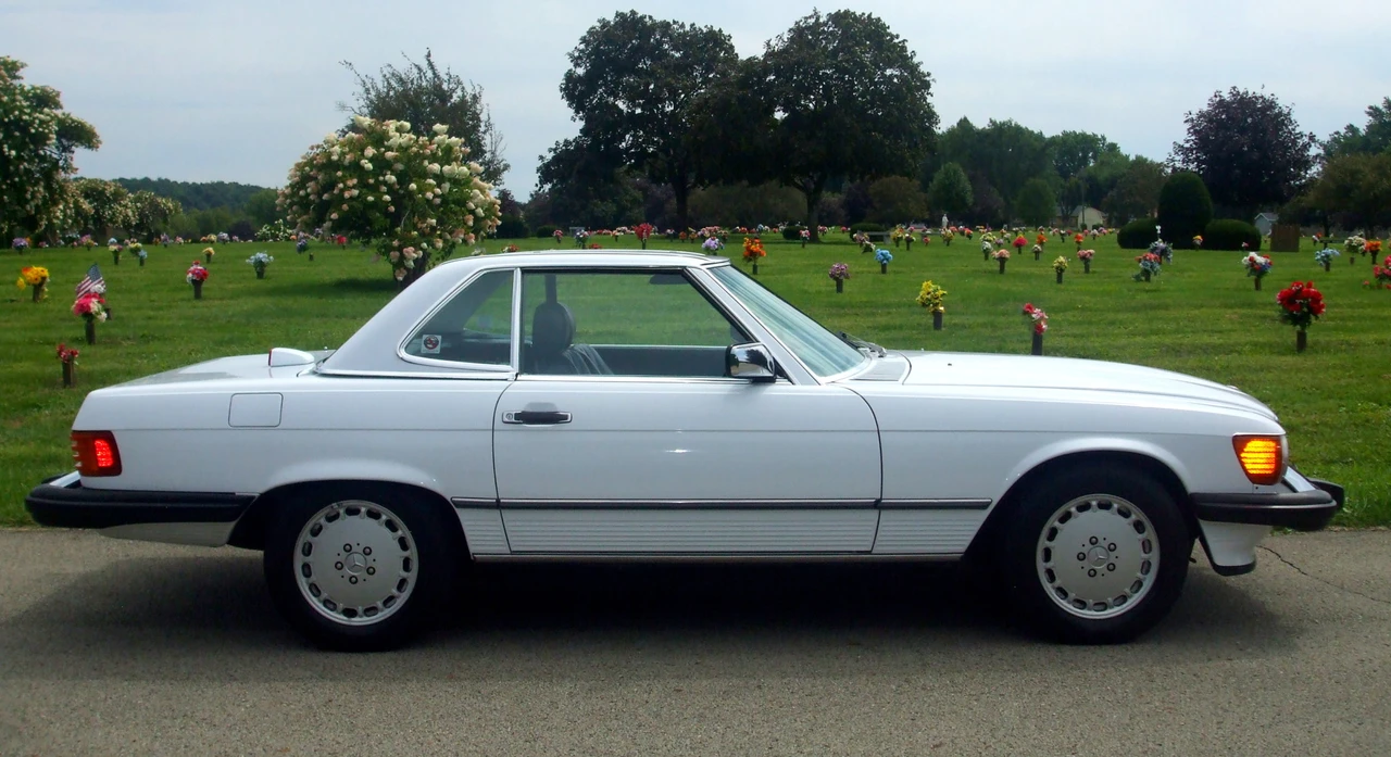 1987 Mercedes-Benz R107 SL-Class - Image 16 of 31