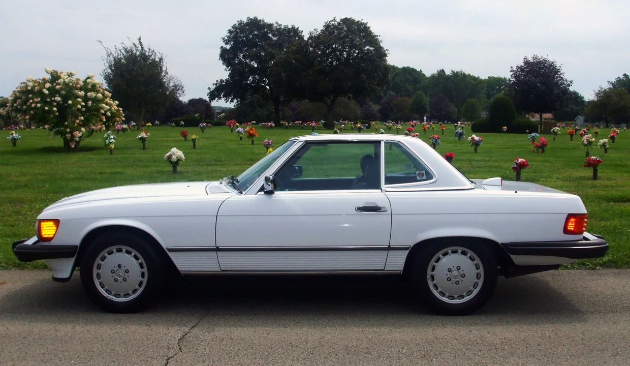 1987 Mercedes-Benz R107 SL-Class - Image 19 of 31