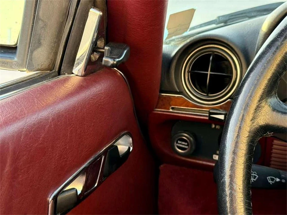 1987 Mercedes-Benz R107 SL-Class - Image 20 of 31