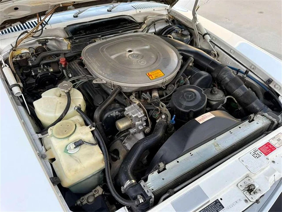 1987 Mercedes-Benz R107 SL-Class - Image 12 of 31